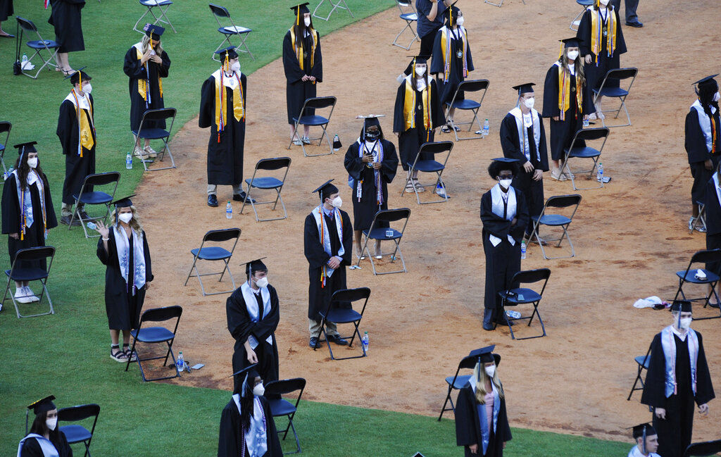 APTOPIX Virus Outbreak Graduation Alabama